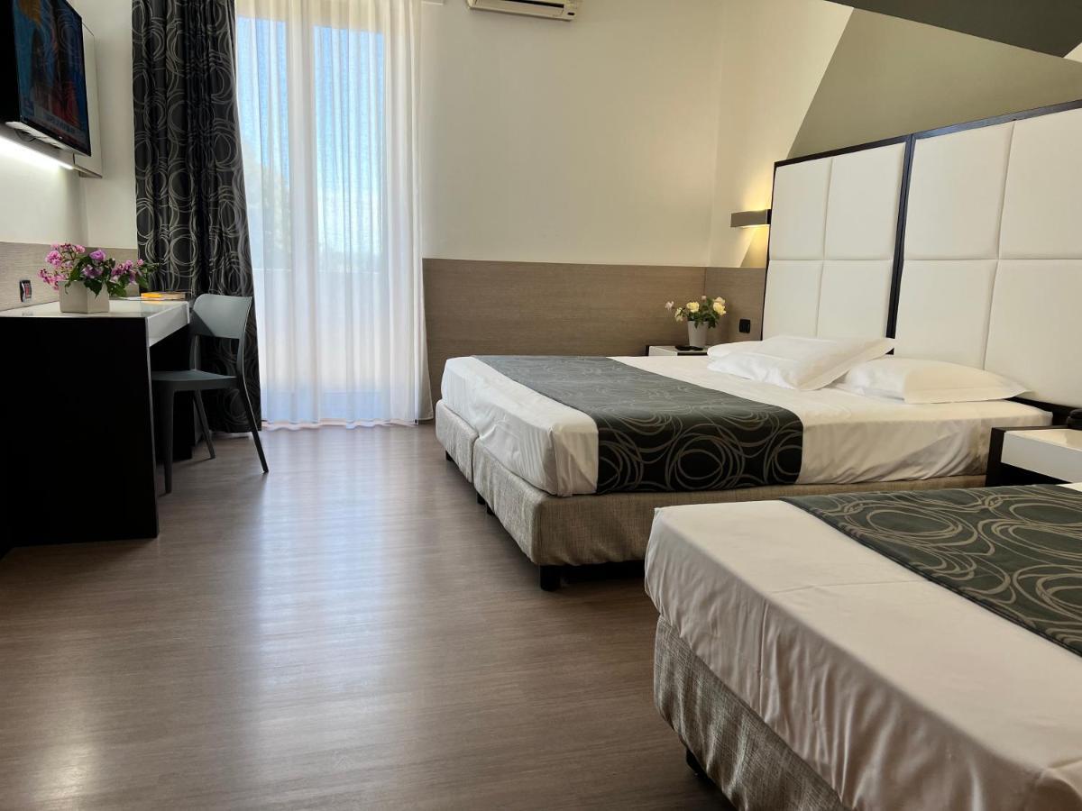 Hotel Gardenia Romano Canavese Exterior foto