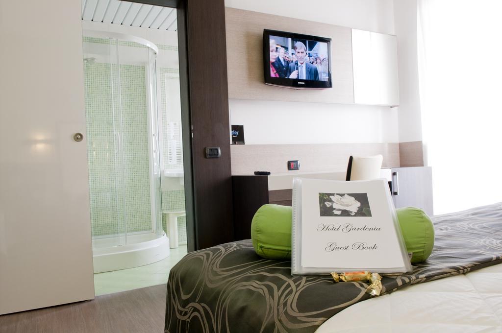 Hotel Gardenia Romano Canavese Exterior foto